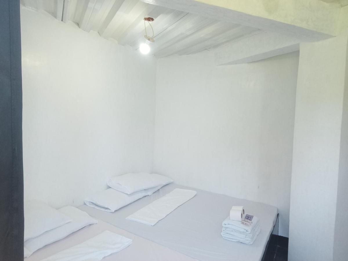 Ludy'S 2 Pension House Carles Exteriér fotografie